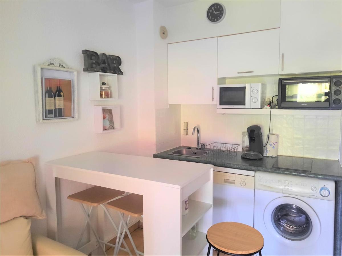 Sur T3-160 M - 800 M Centre-ville. Park Appartement Cavalaire-sur-Mer